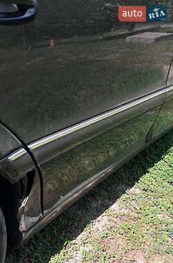 Седан Mercedes-Benz S-Class 2002 в  фото 8 Седан Mercedes-Benz S-Class 2002 в