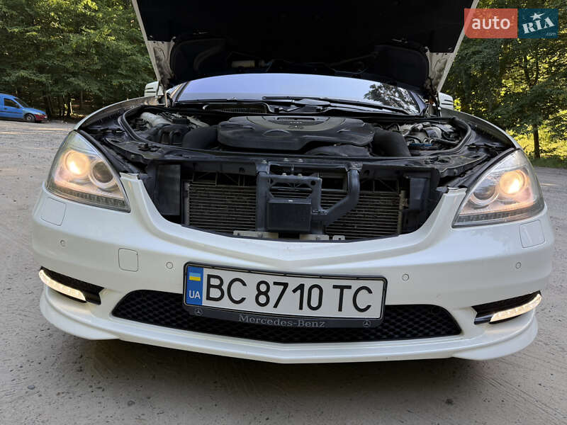 Седан Mercedes-Benz S-Class 2010 в Львові