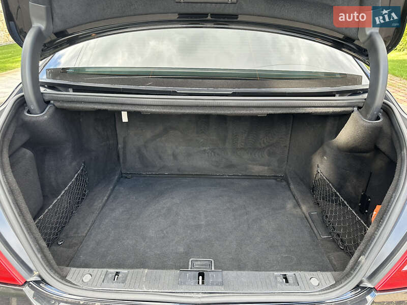 Седан Mercedes-Benz S-Class 2011 в Киеве