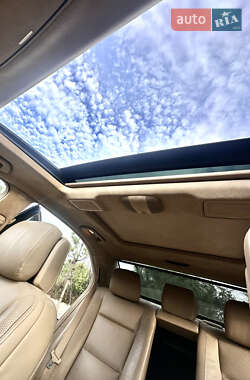 Седан Mercedes-Benz S-Class 2012 в 