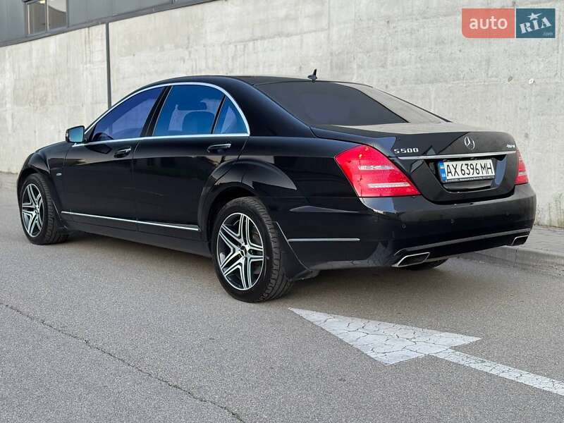 Седан Mercedes-Benz S-Class 2011 в Києві