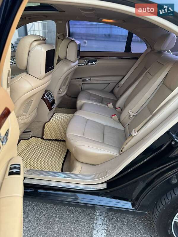 Седан Mercedes-Benz S-Class 2011 в Києві