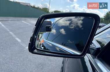 Седан Mercedes-Benz S-Class 2012 в 