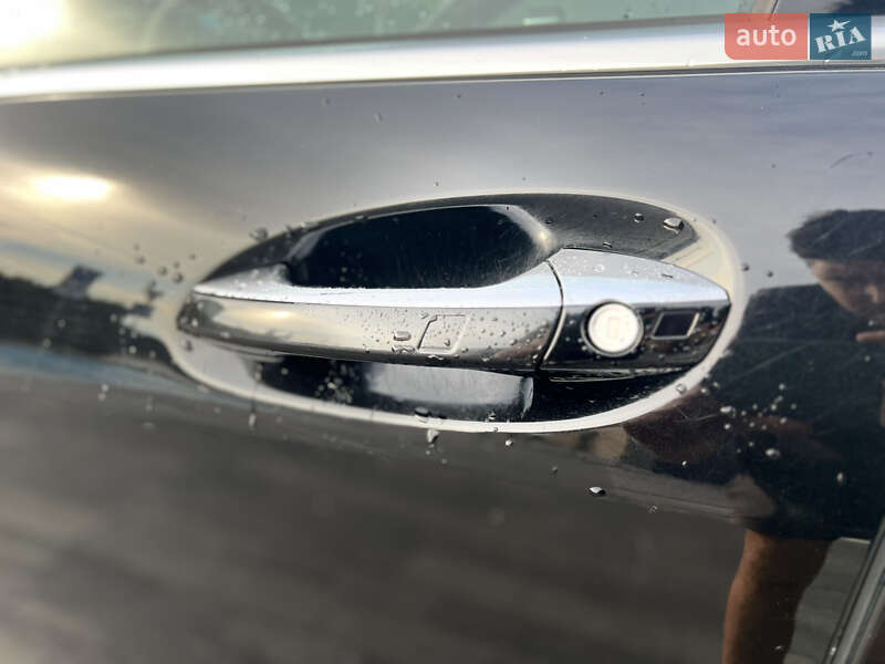 Седан Mercedes-Benz S-Class 2012 в Луцьку
