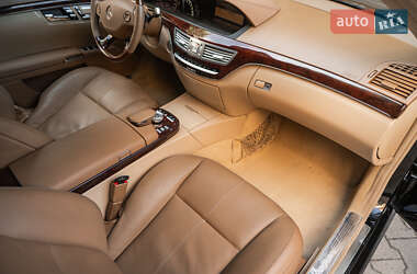 Седан Mercedes-Benz S-Class 2008 в 