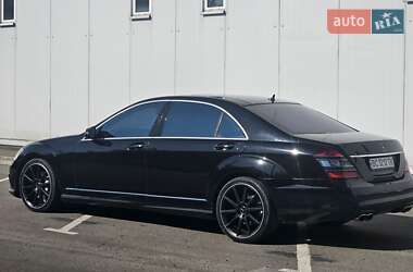 Седан Mercedes-Benz S-Class 2008 в 