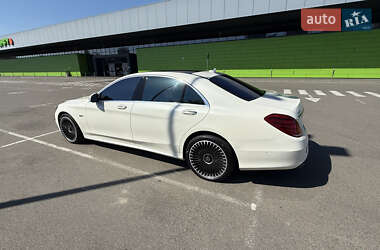 Седан Mercedes-Benz S-Class 2015 в 