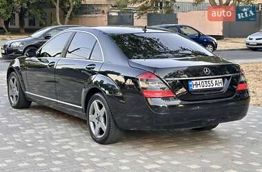 Седан Mercedes-Benz S-Class 2006 в 