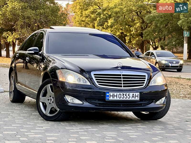 Седан Mercedes-Benz S-Class 2006 в 