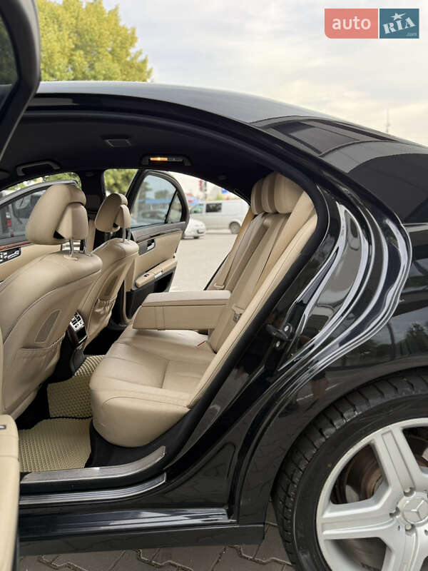 Седан Mercedes-Benz S-Class 2008 в Хмельницком