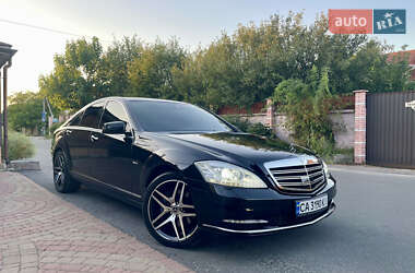 Седан Mercedes-Benz S-Class 2011 в Киеве