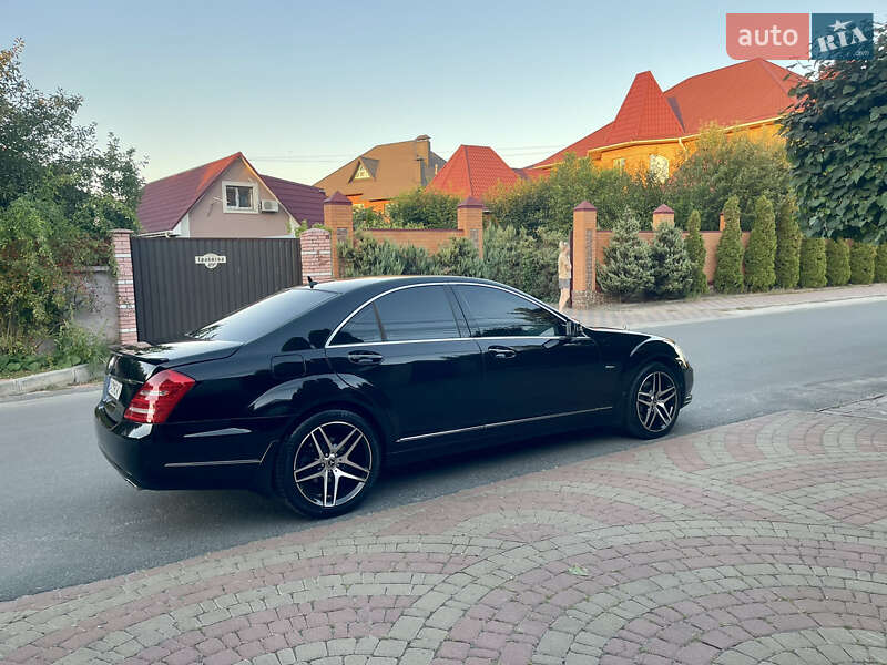 Седан Mercedes-Benz S-Class 2011 в Києві