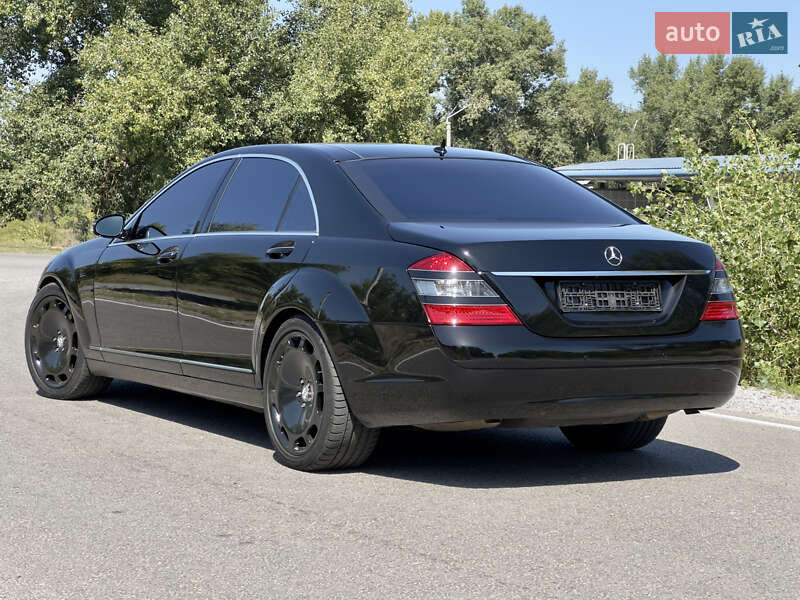 Седан Mercedes-Benz S-Class 2008 в Днепре