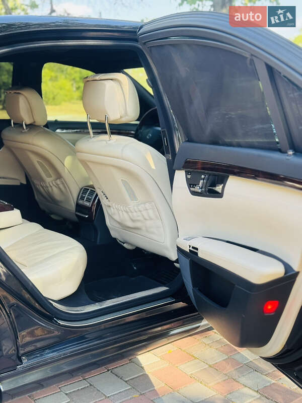 Седан Mercedes-Benz S-Class 2006 в Кропивницком