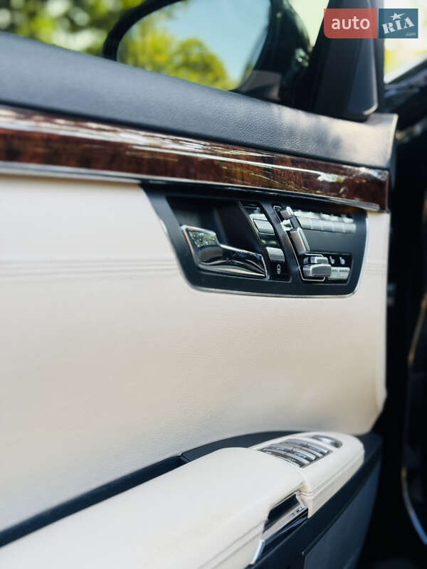 Седан Mercedes-Benz S-Class 2006 в Кропивницком