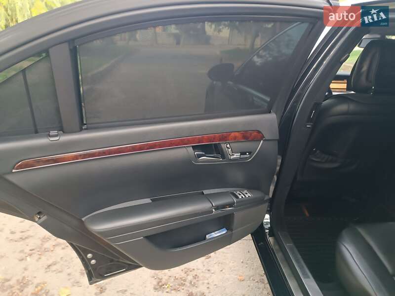 Седан Mercedes-Benz S-Class 2007 в Хмельницком фото 14 Седан Mercedes-Benz S-Class 2007 в Хмельницком