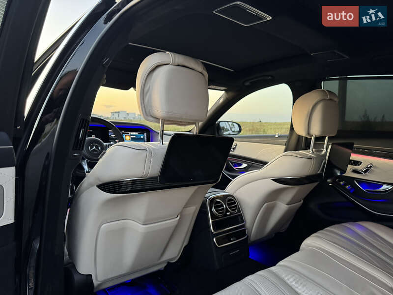 Седан Mercedes-Benz S-Class 2015 в Львові