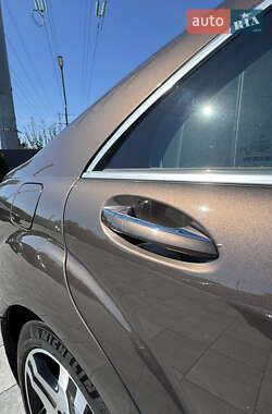 Седан Mercedes-Benz S-Class 2011 в 