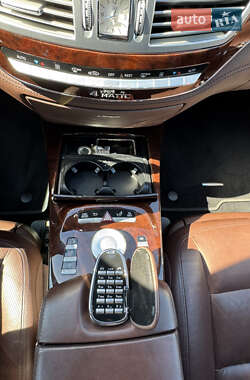 Седан Mercedes-Benz S-Class 2011 в 