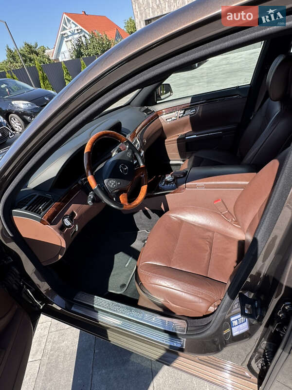 Седан Mercedes-Benz S-Class 2011 в Киеве