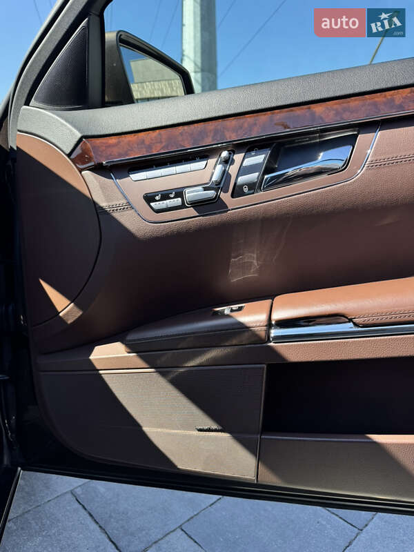 Седан Mercedes-Benz S-Class 2011 в Киеве