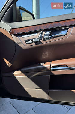 Седан Mercedes-Benz S-Class 2011 в 
