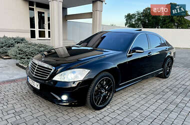 Седан Mercedes-Benz S-Class 2008 в 