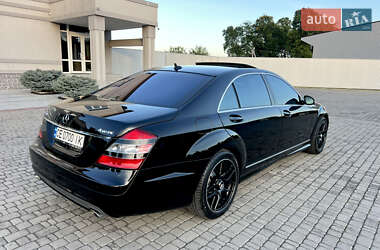 Седан Mercedes-Benz S-Class 2008 в 