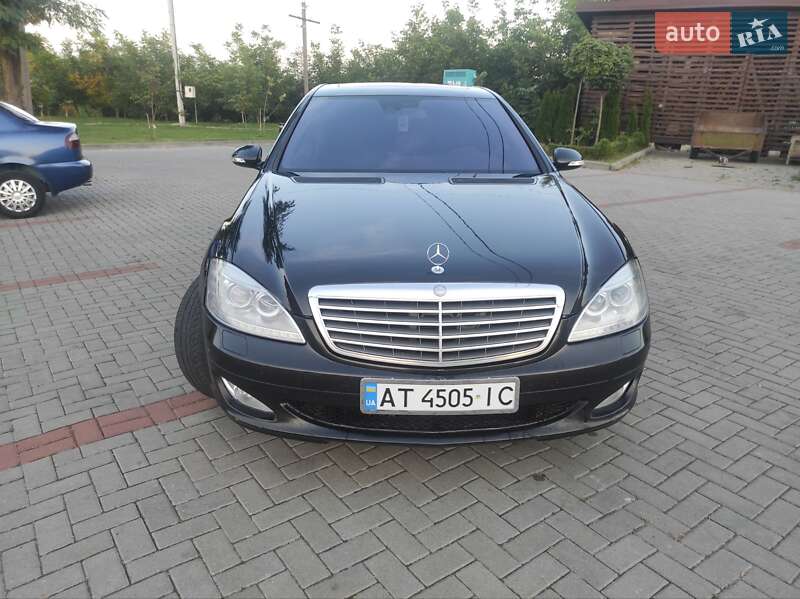 Седан Mercedes-Benz S-Class 2006 в Золочеве