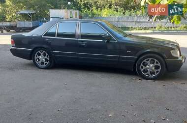 Седан Mercedes-Benz S-Class 1996 в Черновцах
