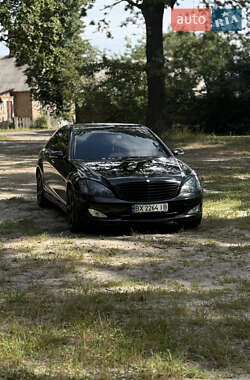 Седан Mercedes-Benz S-Class 2006 в 