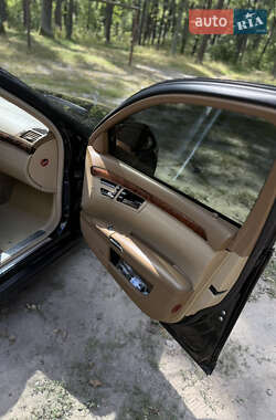 Седан Mercedes-Benz S-Class 2006 в 