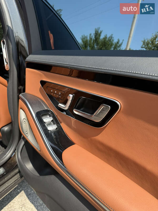 Седан Mercedes-Benz S-Class 2021 в Дніпрі