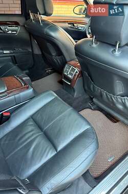 Седан Mercedes-Benz S-Class 2007 в  фото 20 Седан Mercedes-Benz S-Class 2007 в