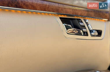 Седан Mercedes-Benz S-Class 2008 в 