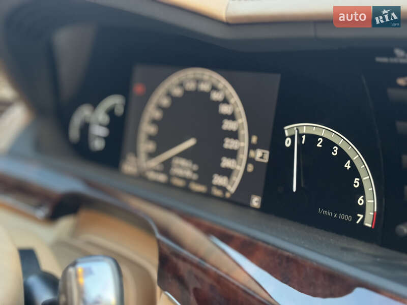 Седан Mercedes-Benz S-Class 2006 в Тернополе