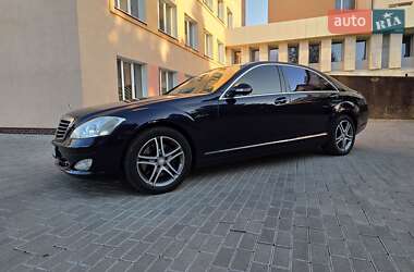 Седан Mercedes-Benz S-Class 2007 в Ровно