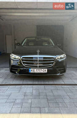 Седан Mercedes-Benz S-Class 2023 в 