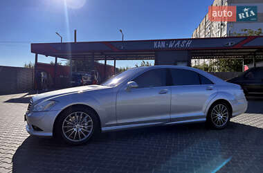 Седан Mercedes-Benz S-Class 2008 в 
