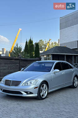 Седан Mercedes-Benz S-Class 2008 в 