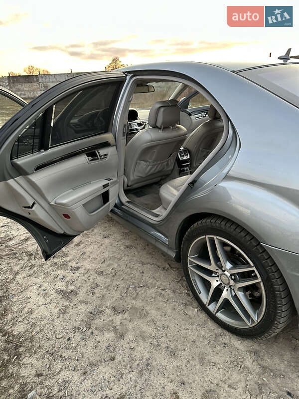 Седан Mercedes-Benz S-Class 2012 в Славуте