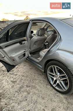 Седан Mercedes-Benz S-Class 2012 в 
