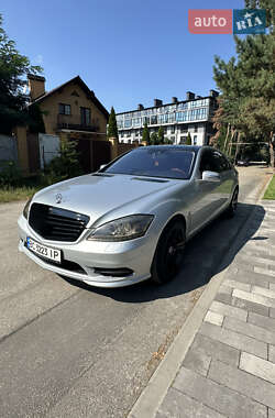 Седан Mercedes-Benz S-Class 2011 в 