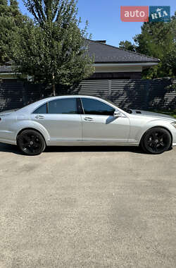 Седан Mercedes-Benz S-Class 2011 в 