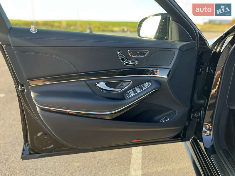 Седан Mercedes-Benz S-Class 2019 в Ровно