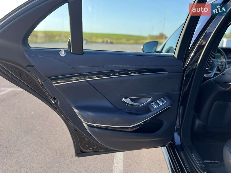 Седан Mercedes-Benz S-Class 2019 в Ровно
