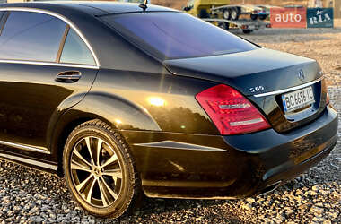 Седан Mercedes-Benz S-Class 2006 в 