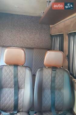 Седан Mercedes-Benz S-Class 2006 в 