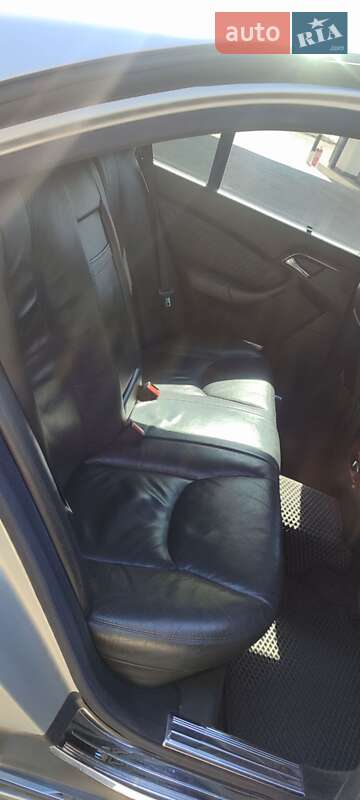 Седан Mercedes-Benz S-Class 2003 в Одесі