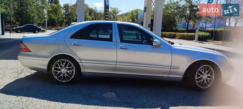 Седан Mercedes-Benz S-Class 2003 в Одесі